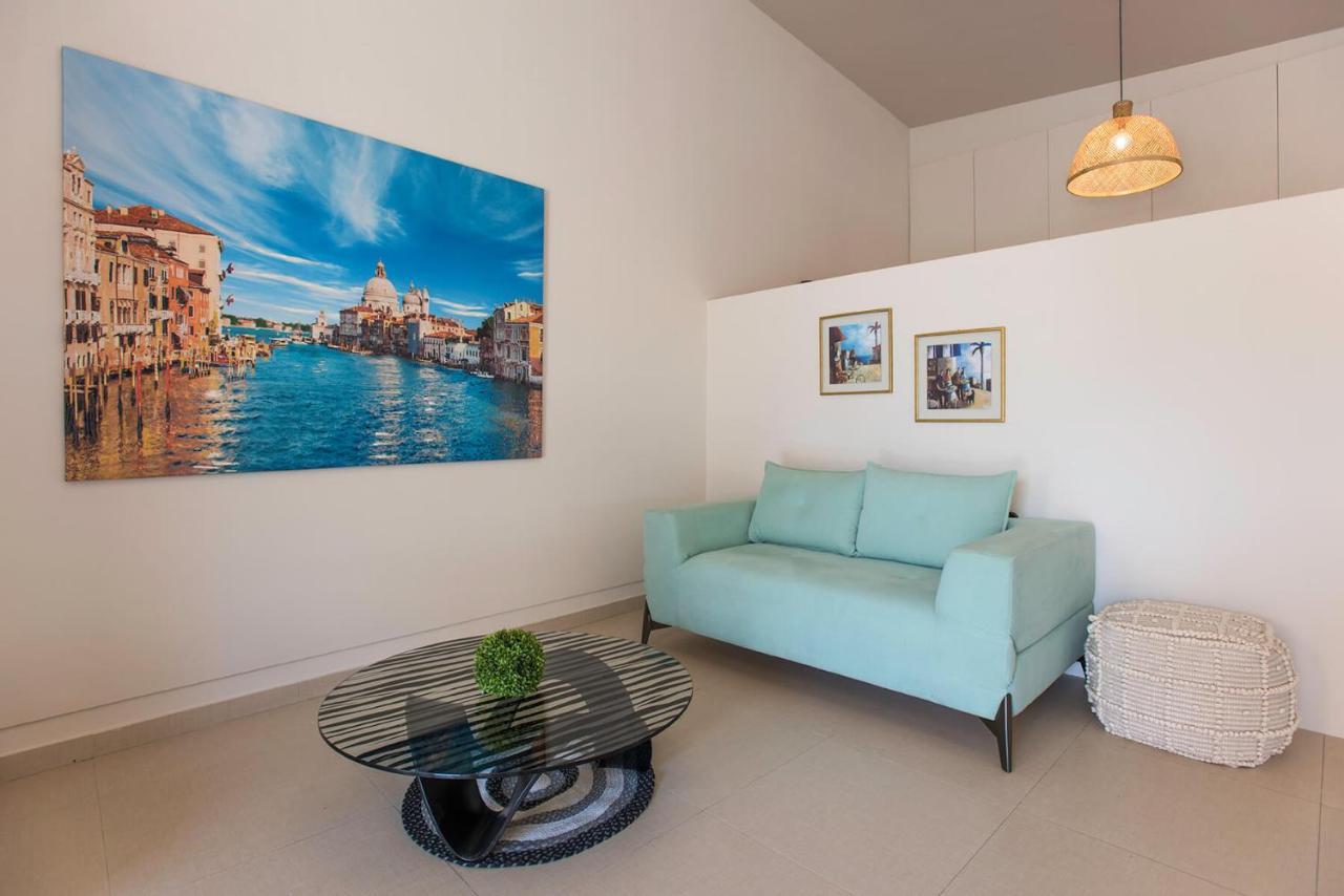 The Fifty Condo Heraklion  ภายนอก รูปภาพ
